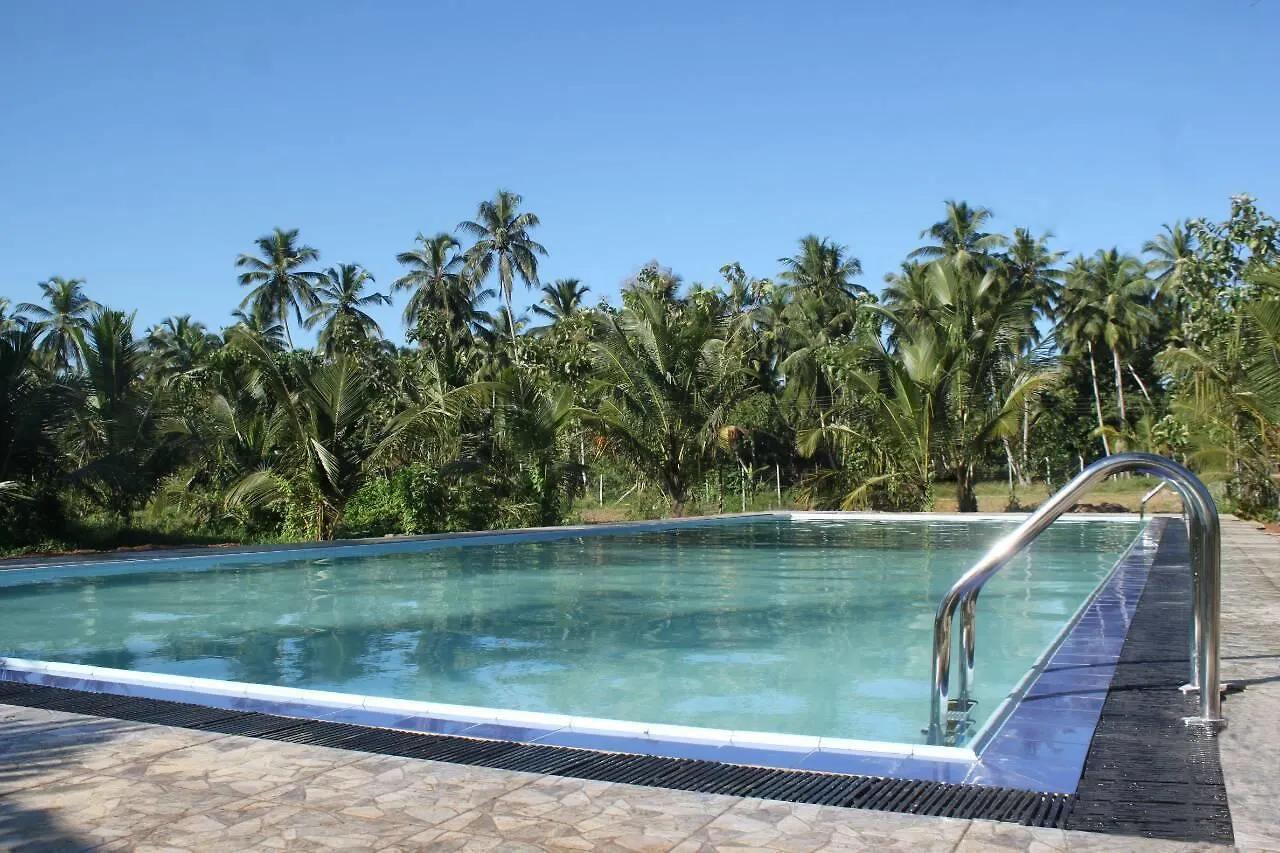 Thambili Adventure Resort Negombo